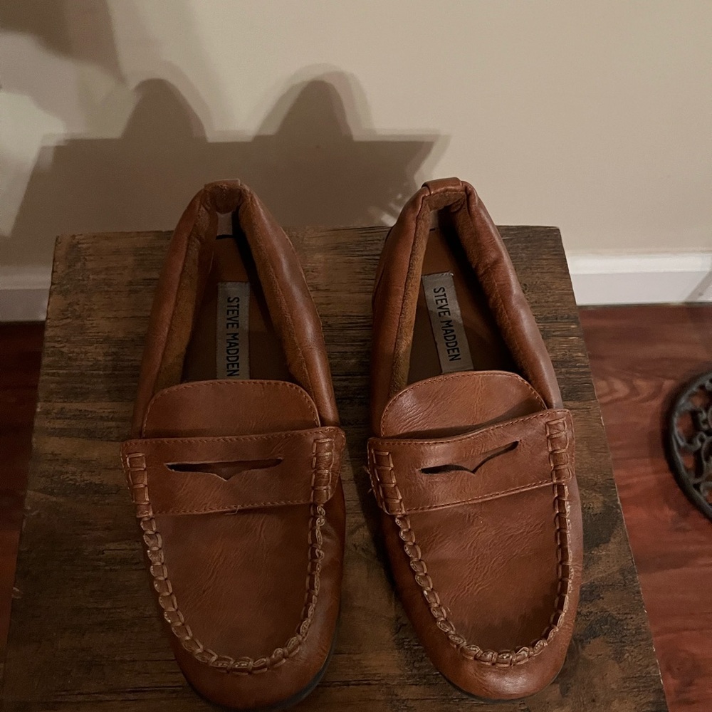 Steve Madden Brown Dress Shoes Classic Leather Design | Size 3